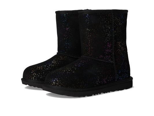 UGG K Classic II Shimmer Sky Fashion Boot, Black/Rainbow Metallic, 1 US Unisex Little Kid