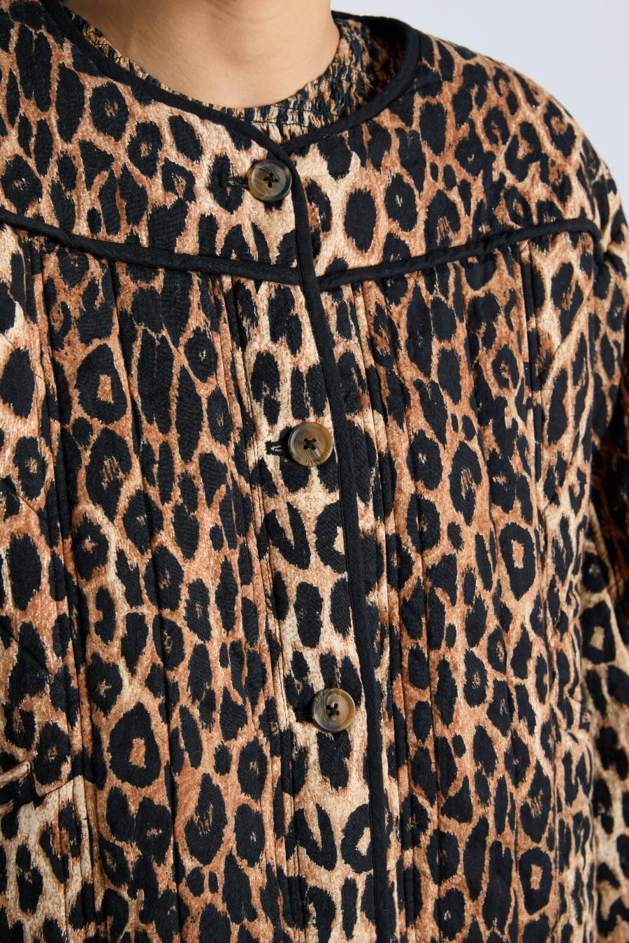 Seyurigaoka Women’s Cropped Floral Quilted Jacket Lightweight Vintage Boho Print Patchwork Padded Puffer Coat Winter (Brown Leopard, M)