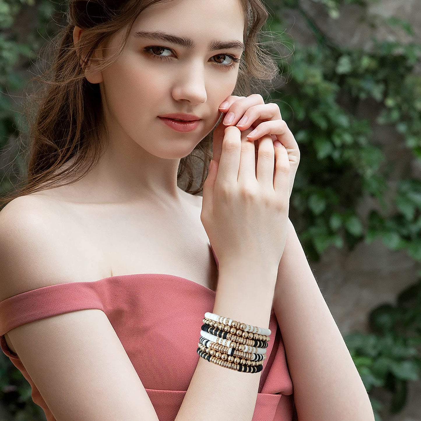 GOOJIDS Surfer Heishi Clay Bead Bracelets for Women Bohemian Stackable Gold Beaded Stretch Bracelets Elastic Layering Friendship Bracelets Boho Jewelry Gifts